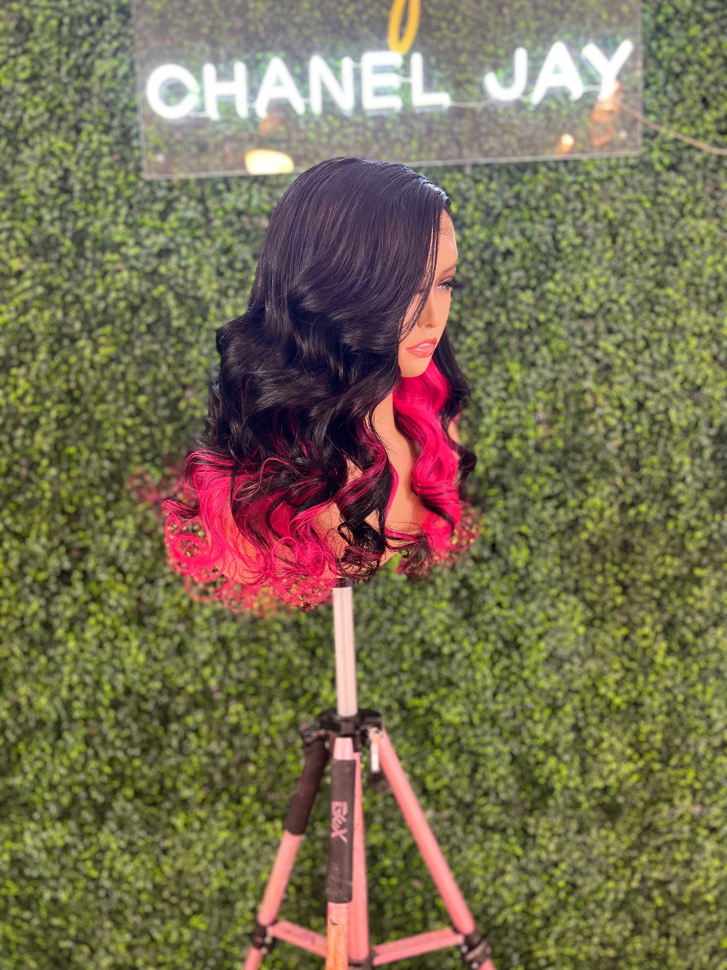 5x5 HD Lace Closure Unit V-Day Exclusive
