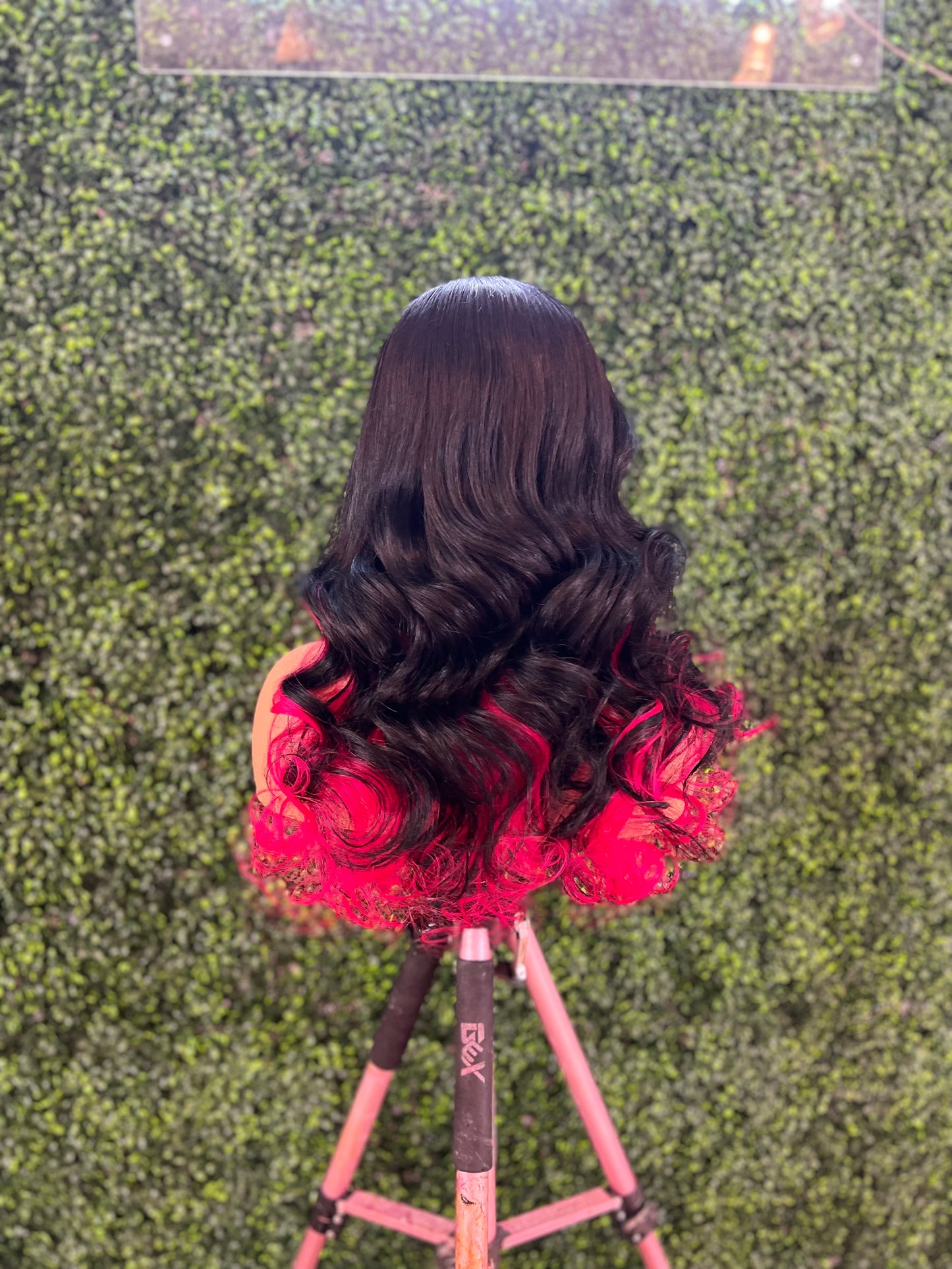 5x5 HD Lace Closure Unit V-Day Exclusive