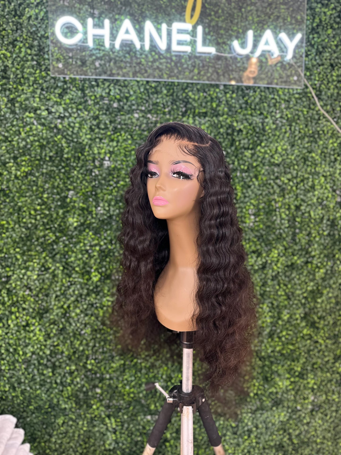 Raw Vietnamese Exotic Wave 5x5 HD Lace Closure Unit