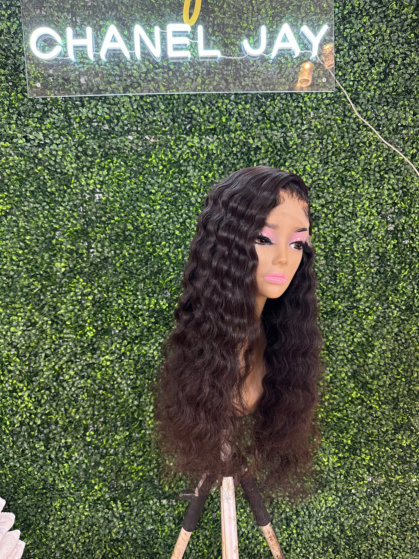 Raw Vietnamese Exotic Wave 5x5 HD Lace Closure Unit